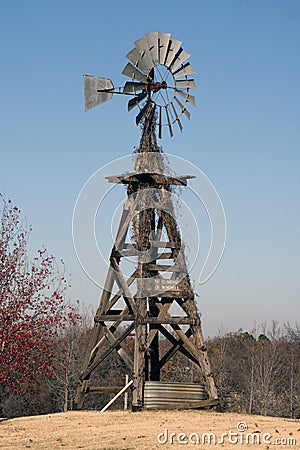 Old American Windmill Royalty Free Stock Images - Image: 7181949