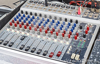 Old equalizer equipment.