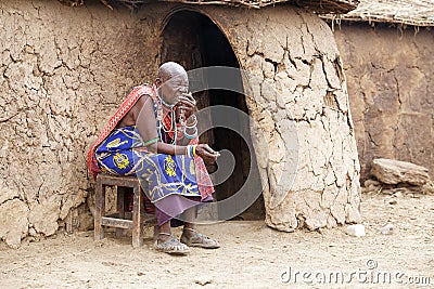 Old Masai woman