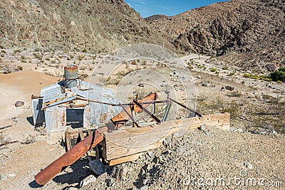 Old mine on Old Toll road