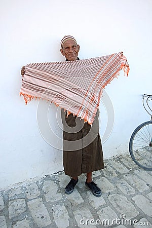 An old Muslim man