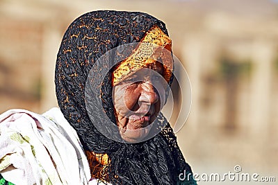 Old nomad woman in the desert