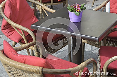 Open air cafe table and chairs