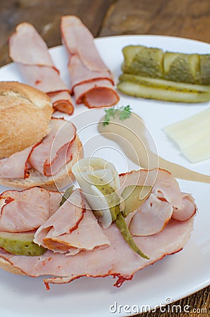 Open sandwich with cheese, baquette, ham