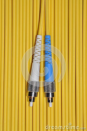 Optical cable for broadband networks