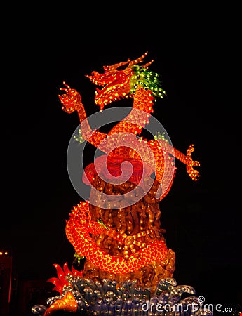 Oriental dragon lantern