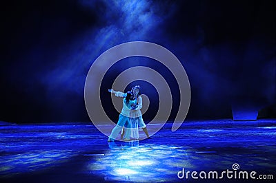 Ouyang g blind -The dance drama The legend of the Condor Heroes