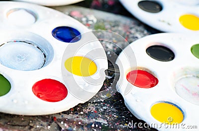 Paint palette.