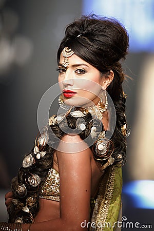 Pakistan Fashion Design Council (PFDC) Fall Fashion Week 2012