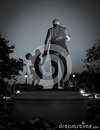 Partners statue at the Disneyland Resort