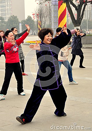 Pengzhou, China: Women Doing Tai Chi