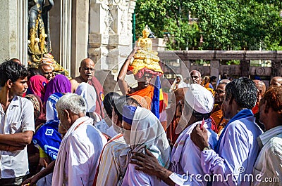 People around Mahabodhigaya temple