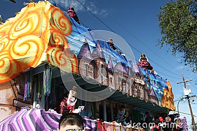 People celebrated crazily in Mardi Gras parade.