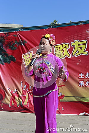 People sing and dance to celebrate the chinese new year