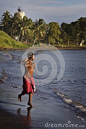 PNG: Tolai warrior in Tokua