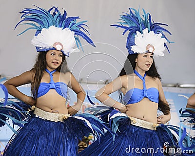 Polynesian dancers