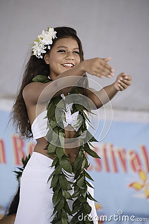 Polynesian dancers