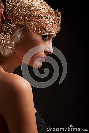 Portrait of attractive retro-style girl in bonnet