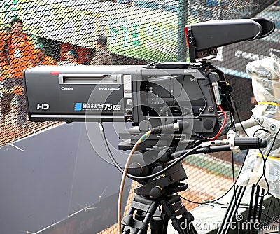 Professional High Definition TV Camera