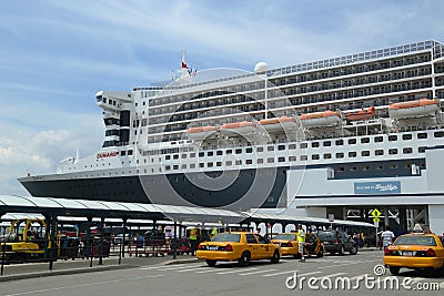 Queen Mary 2 cruise ship docked at Brooklyn Cruise Terminal