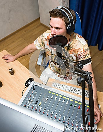 Radio DJ