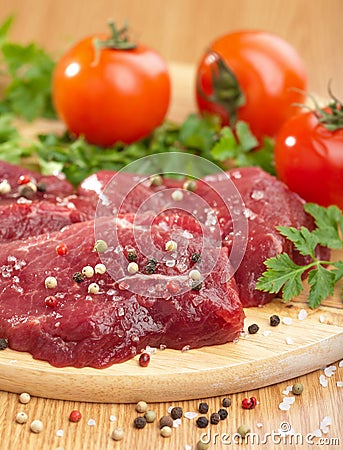 Raw beef with spices