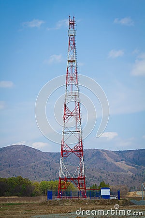 Red cell tower