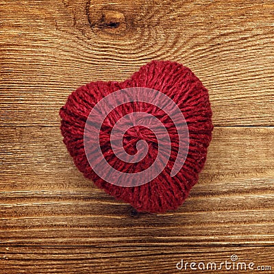 Red love heart ball of wool