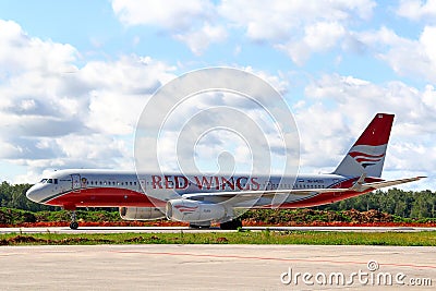 Red Wings Airpines Tupolev Tu-204