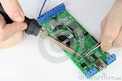 Repairing printed circuit board