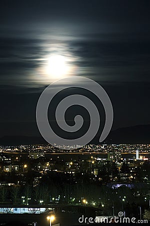 Reykjavík ,Night ,Moon ,Light