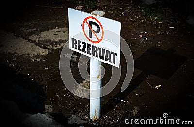 Romanian No Parking Sign