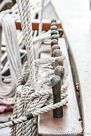 Rope sail and rig