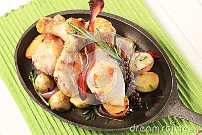 Rosemary chicken drumsticks and potatoes