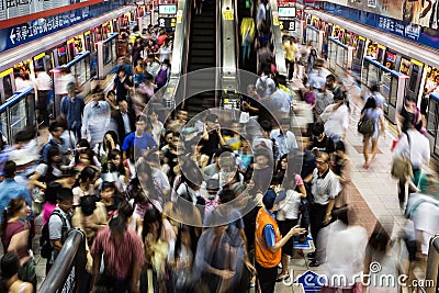 Rush in Taipei metro