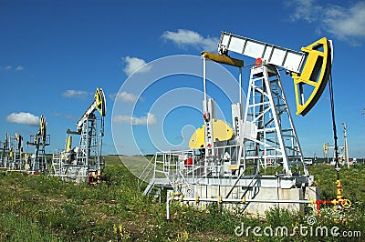 Russia.Oil production on the oil field