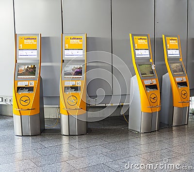 Self check-in facilities at Frankfurt International Airport