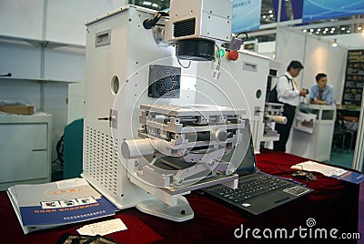 Shenzhen, China: processing jewelry equipment exhibition sales