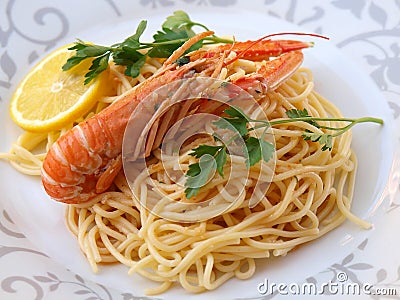 Shrimps with pasta