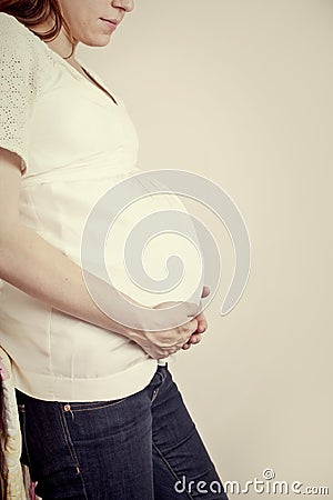 Side View Of The Belly Of A Pregnant Woman Stock Photos ...
