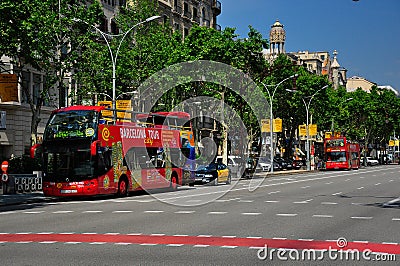 Sightseeing bus tour in barcelona