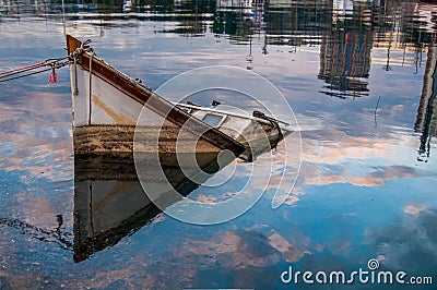 Sink Boat