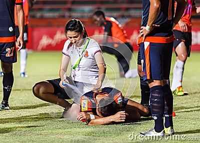 SISAKET THAILAND-MAY 24: First aid team of Udonthani FC. (white)