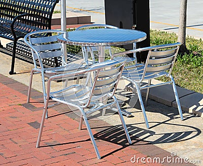 Siver Patio Lounge Table and Chairs