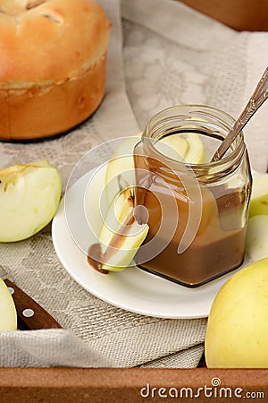 Sliced apples and dipping sauce.