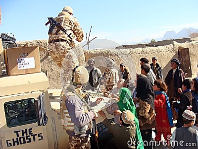 Soldiers giving food