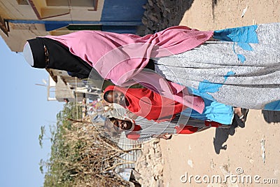 Somalis in the streets of the city of Hargeysa.