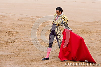 spanish-bullfighter-17714784.jpg