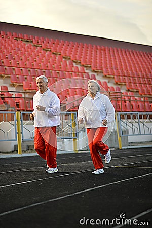Sportive elderly couple