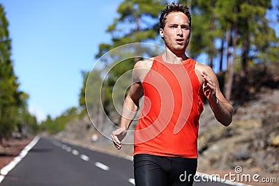 Sprinting runner man running fast